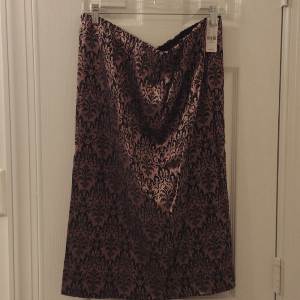 7th Avenue Design Studio New York & Company, Skirt w/slit XL, Sunset